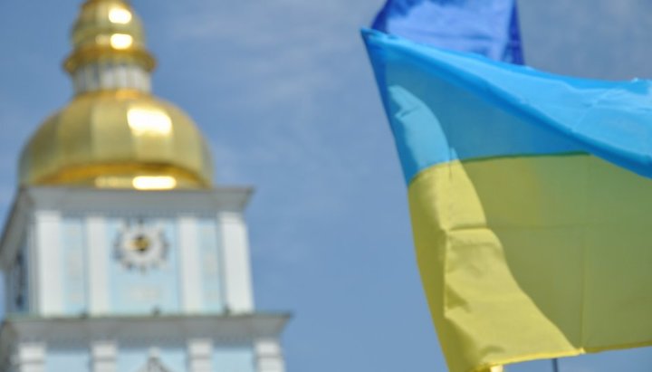 The number of supporters of autocephaly in the UOC decreased during the summer