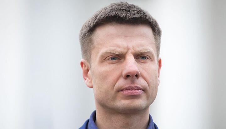 ES MP registers a petition demanding to take away all Lavras from UOC