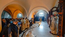 In Cherkasy, UOC believers celebrate feast day of seized cathedral