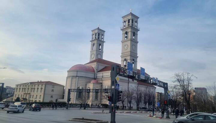 Катедрала у Приштини. Фото: Коссев