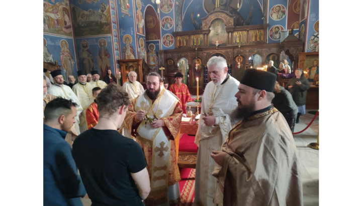 У Бирмингему су крштени катихумени