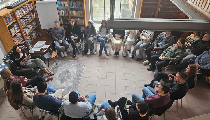 Библијска радионица за младе у Минхену