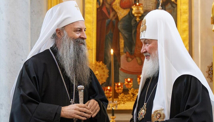 Патријарх Порфирије и патријарх Кирил. Фото: РТРС