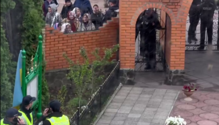 Архијереј УПЦ полицајцима Черкаса: Не треба се потчињавати противзаконитим наређењима