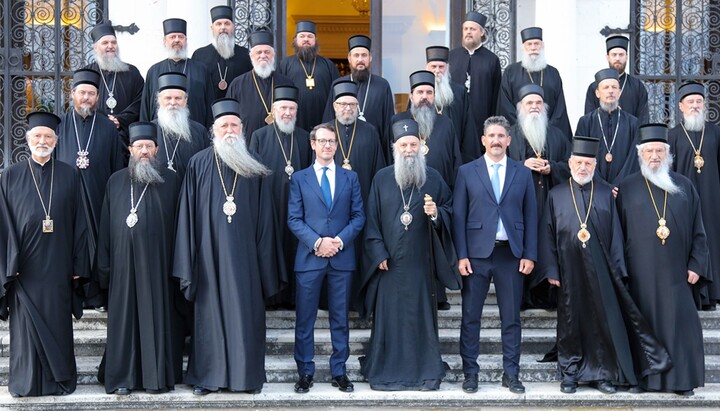 Патријарх и архијереји су били гости Краљевске породице Карађорђевић