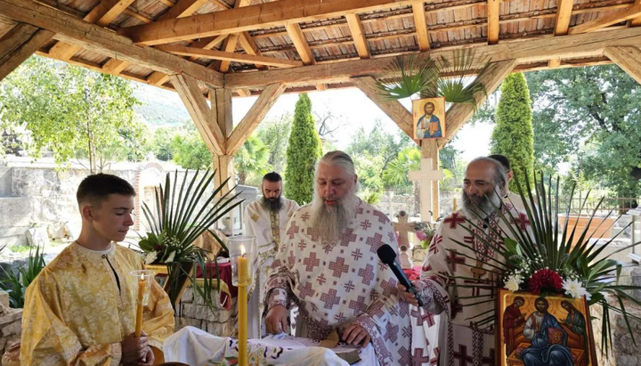 У Требињу одржана Литургија на темељима ранохришћанске гробнице и средњевековног храма