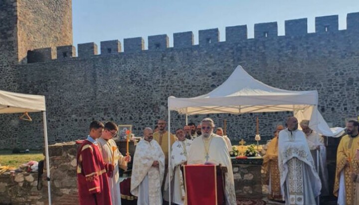 Литургија у Смедеревској тврђави. Фото: О. Милошевић