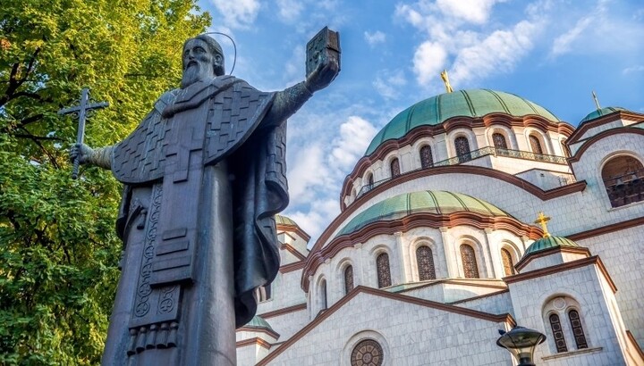 Споменик св. Сави на Врачарском платоу, пред храмом Св. Саве. Фото: СПЦ