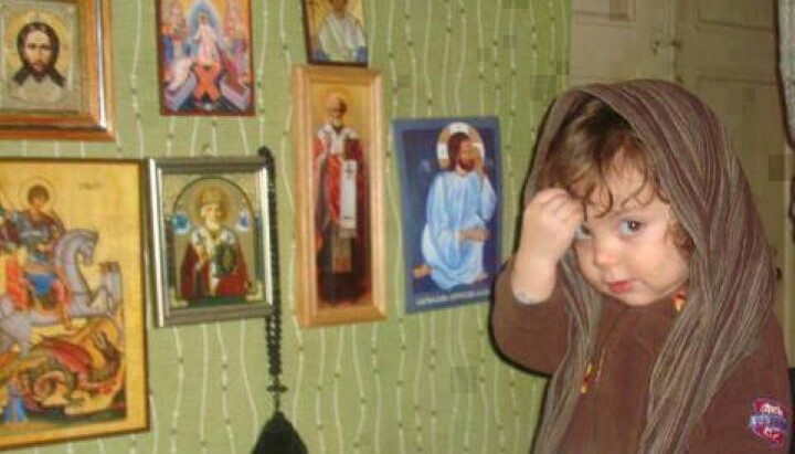 Православни свештеник поучава: „Не крстимо се механички“