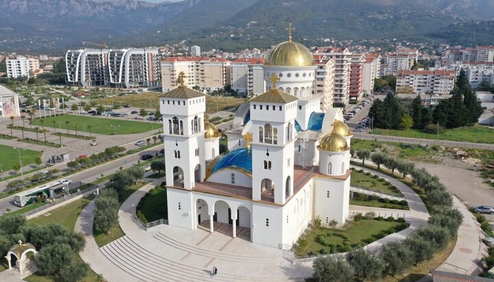 Саборни храм у Бару слави десет година освећења 