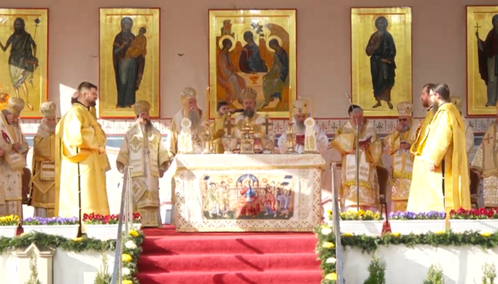 Прослава Свете Петке у Јашију. Фото: Митрополија црногорско-приморска.