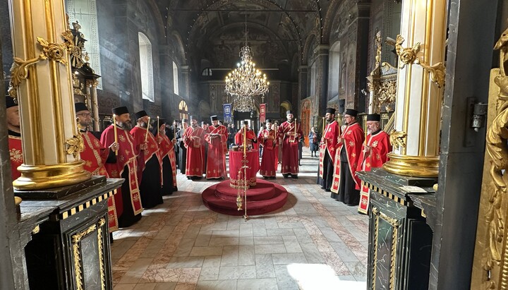 Служен парастос пострадалим жртвама на Савском мосту