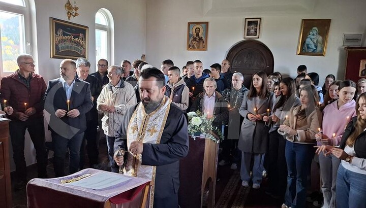 Помен у храму Св. Саве на Горњој Лијесци. Фото: Срна