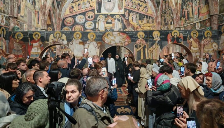 Монашење у Српском Ковину. Фото: Епархија будимска.