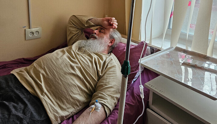  Митрополит Арсеније: „Рекли су лекару да ће добити отказ ако ме прими“