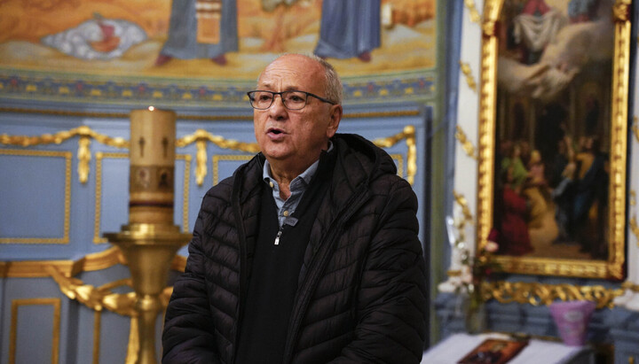 Др Влајко Пановић говорио Ваљевцима о аутентичној и copy-paste деци