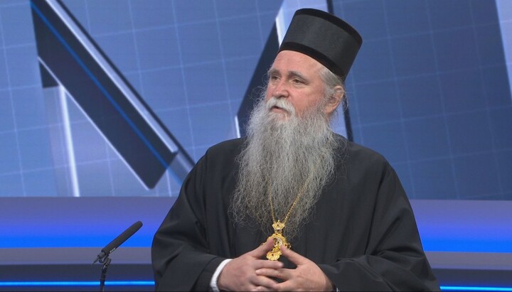 Митрополит Јоаникије у емисији Аргументи. Фото: Митрополија црногорско-приморска.