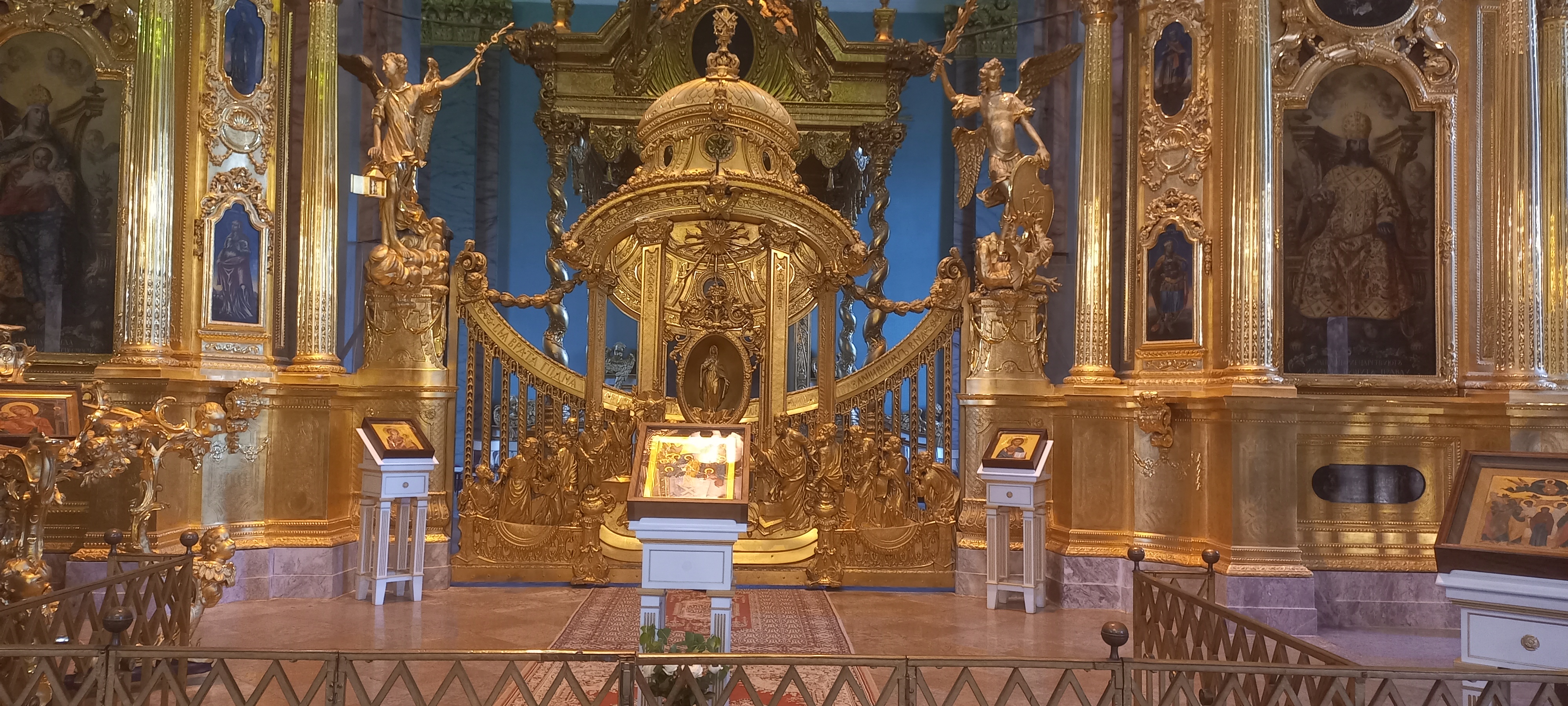 Посета гробници Романових фото 5