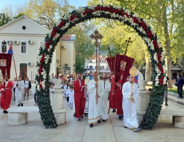 Врбица и Цвети - празници, који најављују Васкрс у Србији  фото 1