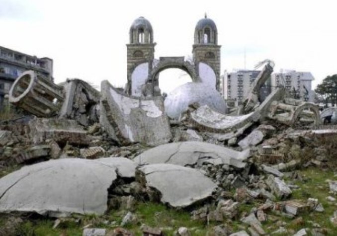 Патријарх ће служити помен пострадалима у Мартовском погрому на КиМ фото 7